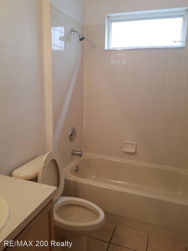 Foto del edificio - 4 br, 2 bath House - 3736 Andover Cay Blvd.