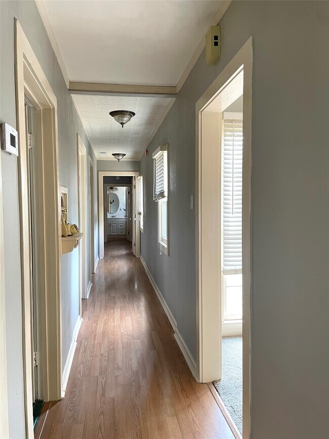 Foto del edificio - 3326 Triplett St