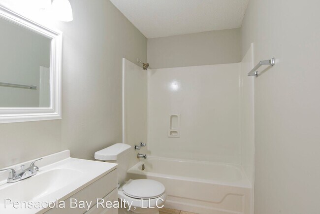 Building Photo - 2 br, 1 bath House - 910 Calhoun Ave, Unit A