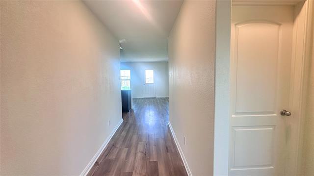 Building Photo - 3018 Hereford Dr