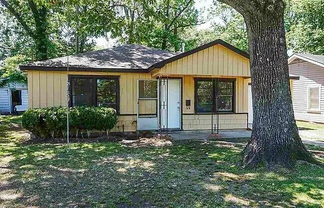 Foto del edificio - 4425 Harding Dr