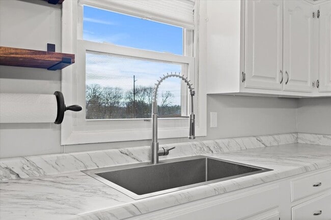 Foto del edificio - 122 Bright Ridge Dr