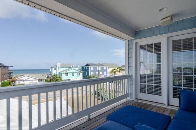 Building Photo - 105 Dow Ave