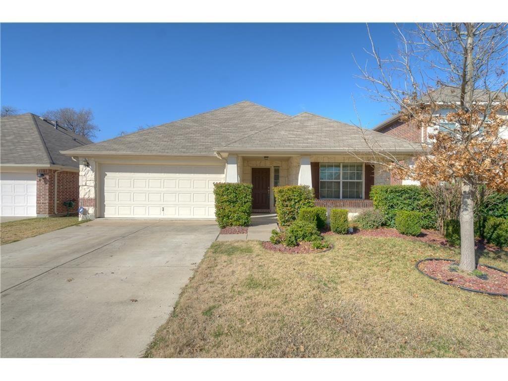 824 Creekside Dr, Little Elm, TX 75068 House Rental in Little Elm, TX