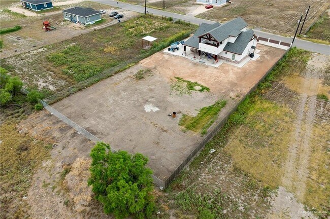 Building Photo - 11316 Elisios St