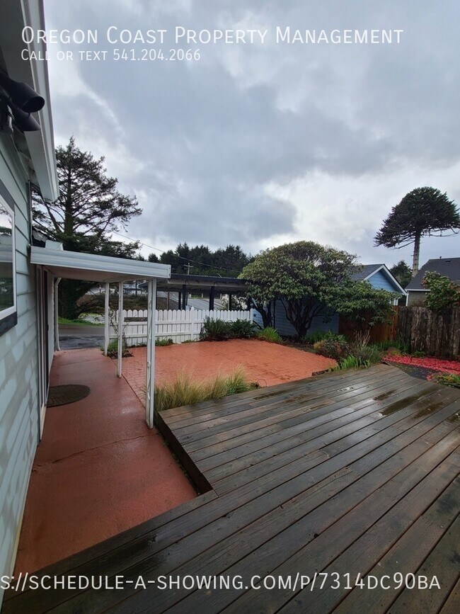 Building Photo - 3bed/1.5bath Home in Nelscott