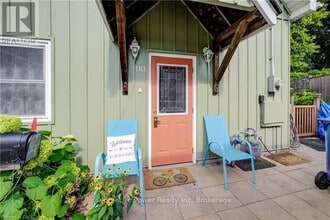 Building Photo - 110 Surrey St E