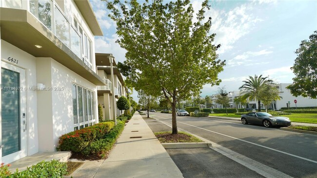 Building Photo - 6421 NW 104th Path