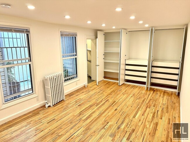 Building Photo - 153 NEWEL STREET