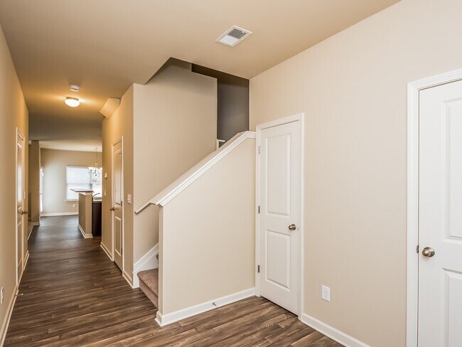 Foto del edificio - 260 Stillwood Dr