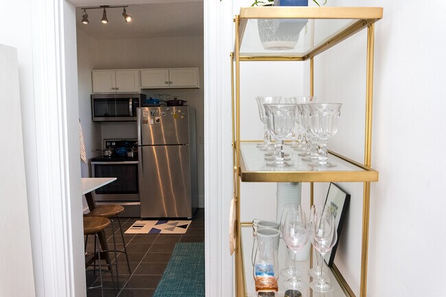 Foto del edificio - 1052 St Gregory St