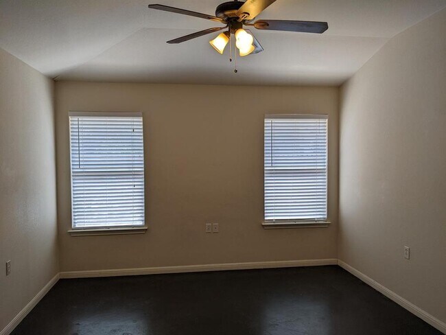 Building Photo - 5703 Steven Creek Way