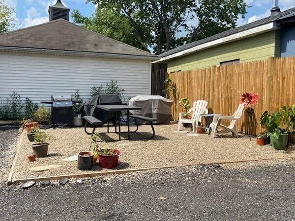 Foto del edificio - 28 Richmond St