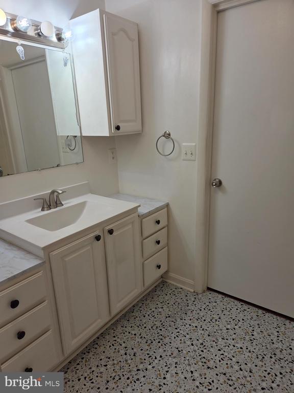 Foto del edificio - 5183 Jackson Ct