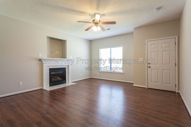 Foto del edificio - 6925 Paint Rock Ln