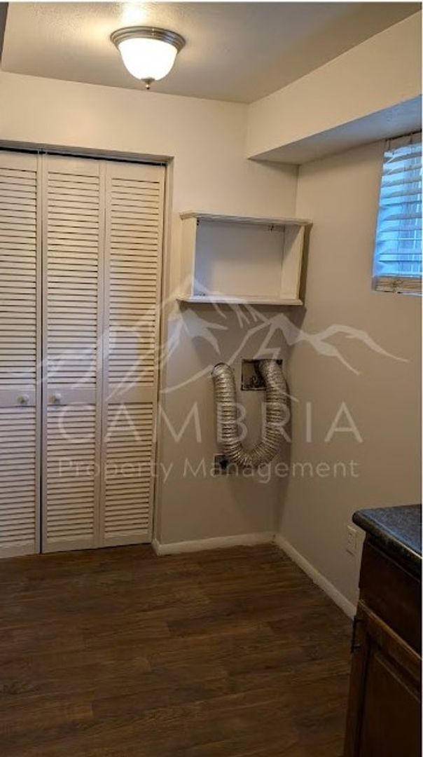 Building Photo - 6046 S 4000 W