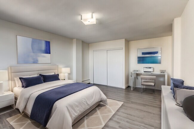 Photo du bâtiment - Fontana Place