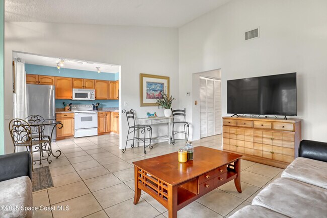 Foto del edificio - 1145 N Shannon Ave
