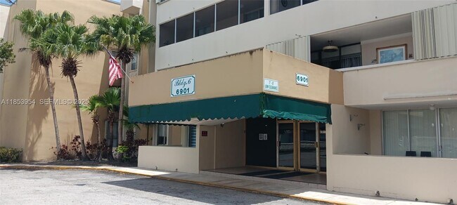 Foto del edificio - 6901 SW 147th Ave
