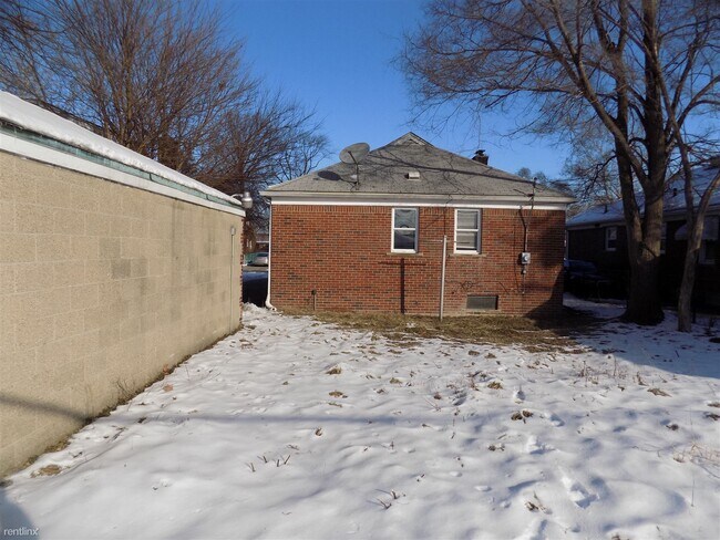 Foto del edificio - 3 br, 1.5 bath House - 15834 Collingham Dr