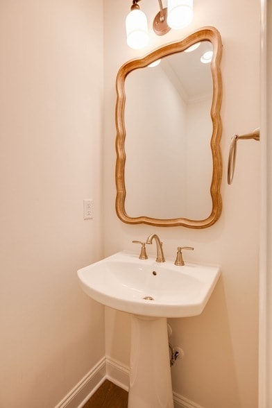 Foto del edificio - 3125 Sassafras Ln
