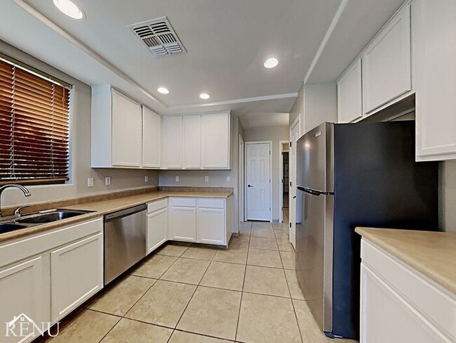 Foto del edificio - 32933 N Double Bar Rd