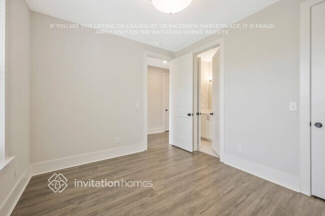 Foto del edificio - 220 Founders Ln