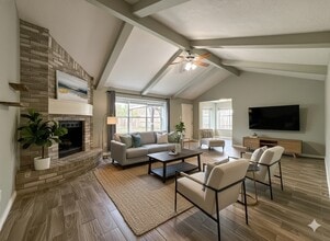 Building Photo - 2706 Orion Dr