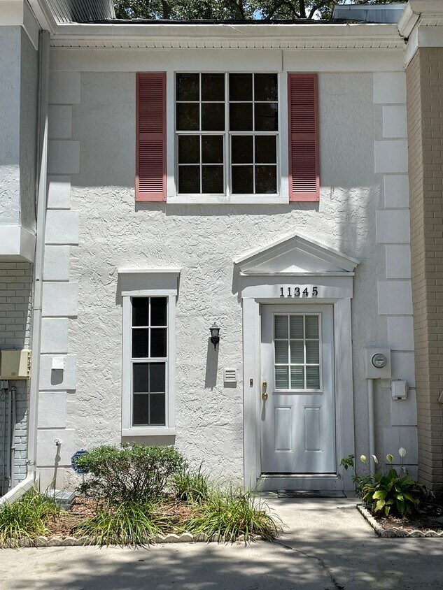 Primary Photo - 11345 Regal Square Dr