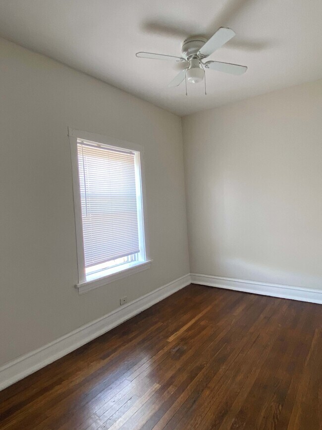 Foto del edificio - 3120 W Lyndale St