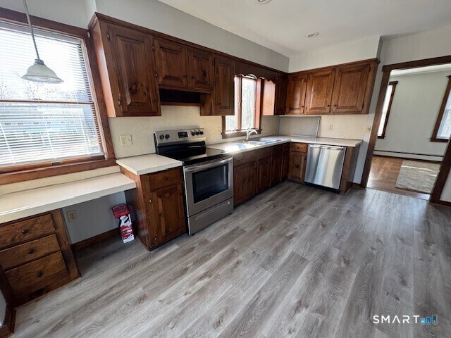 Foto del edificio - 18 Cleveland St