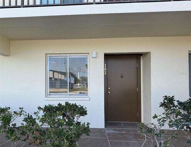 Foto del edificio - 4435 1st St NE