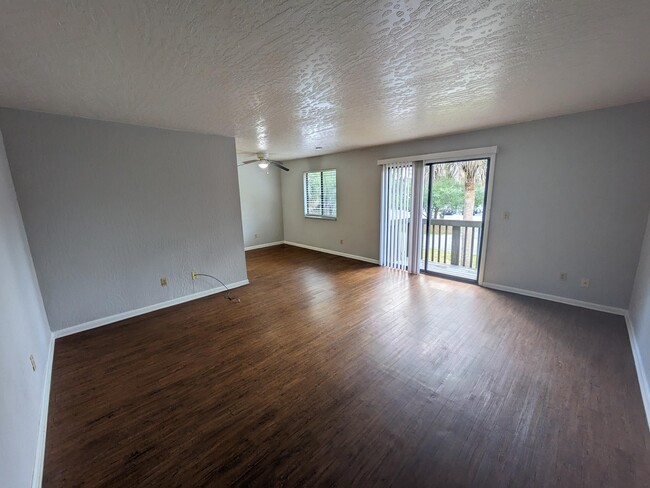 Foto del edificio - 3624 Tree Ridge Ln NE
