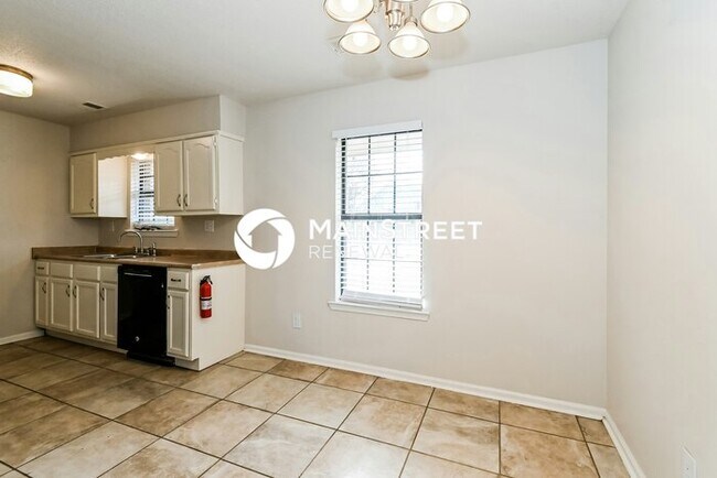 Foto del edificio - 3 Bedroom Pet-Friendly Home in OLIVE BRANCH, MS with Main Street Renewal
