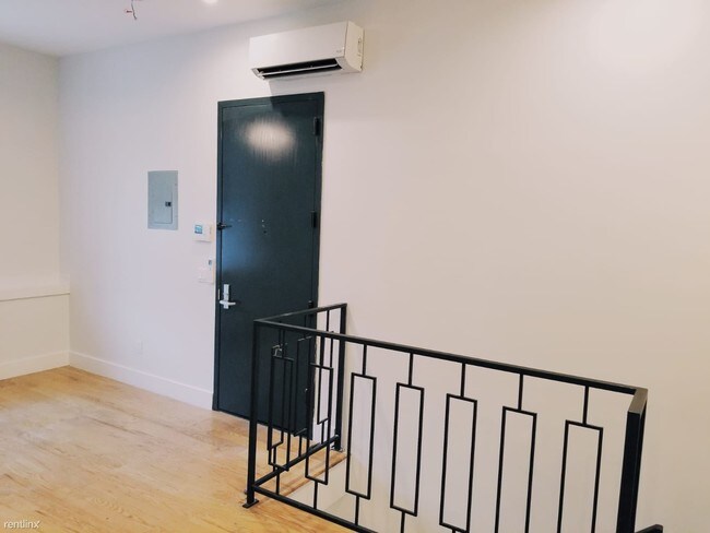 Foto del edificio - 4 br, 1 bath  - 173 Humboldt St
