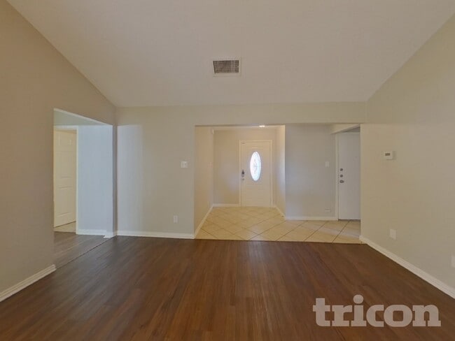 Building Photo - 6056 Birchhill Rd