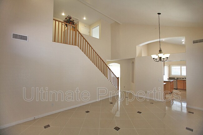 Building Photo - 20682 N 92nd Ln
