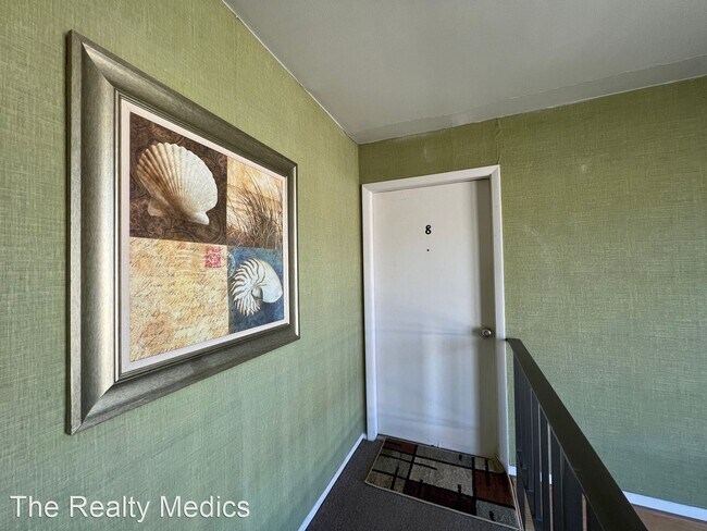 Foto del edificio - 2 br, 1 bath House - 121 Caribbean St Unit 8B