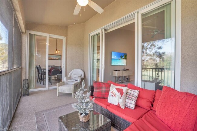 Foto del edificio - 3435 Laurelgreens Ln S