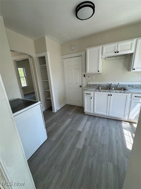 Foto del edificio - 3049 W 116th St