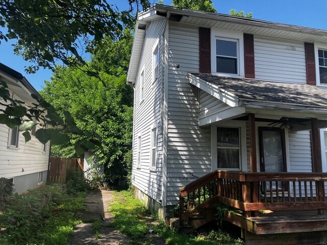 Building Photo - Low Money Down Rental Opportunity (For Sale)