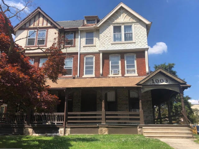 Foto del edificio - 1003 W Main St