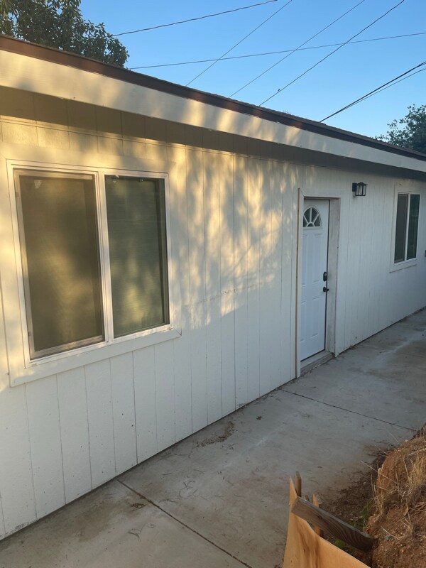 Foto del edificio - 15730 Washington St