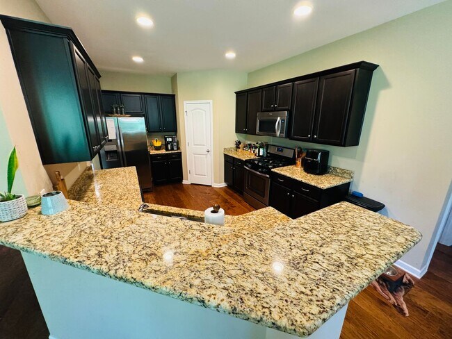 Foto del edificio - 2732 Alvin Sperry Pass