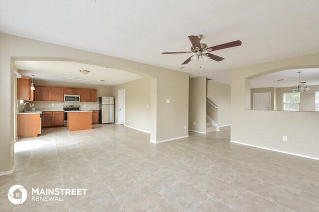 Foto del edificio - 6430 Royal Ridge
