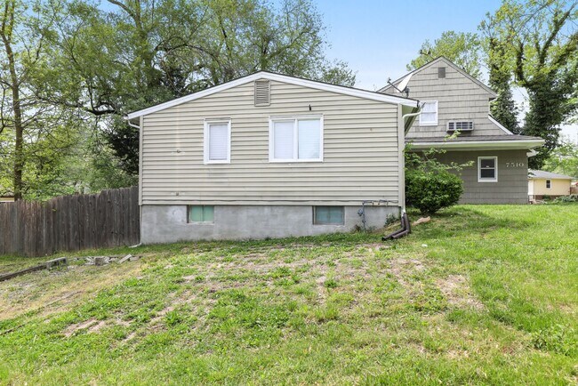 Foto del edificio - COMING SOON! 4 Bed 2 Bath Kansas City Home...