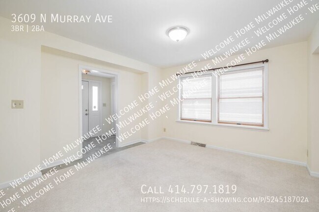 Building Photo - Welcome to this Gorgeous Shorewood Single ...