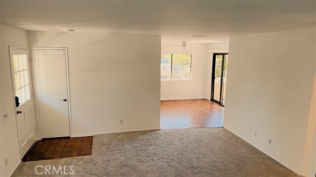 Building Photo - 77 Cambria Ln