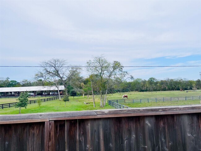 Foto del edificio - 6223 Topaz Pnes Trl