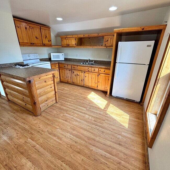 Foto del edificio - 211 W Higham St